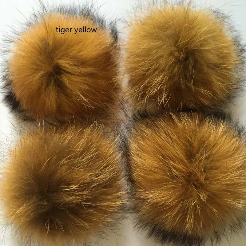 5pcs/ Lot Natural Raccoon Fur Pompoms 15cm Grey White Fox Pom Poms Fur Balls for Knitted Hat Cap Beanies DIY Real Fur Ponpon