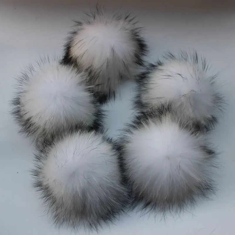 5pcs/ Lot Natural Raccoon Fur Pompoms 15cm Grey White Fox Pom Poms Fur Balls for Knitted Hat Cap Beanies DIY Real Fur Ponpon