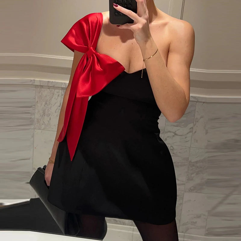 Elegant One Shoulder Strapless A-Line Dress Women Fashion Red Bow Patchwork Evening Dress Sexy Sleeveless Waist Slim Mini Dress