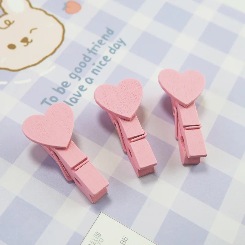50pcs Heart Pink Blue Wooden Photo Clips Memo Paper Peg Clothespin Stationery Clips Office Party Decoration Accessories 35*7mm